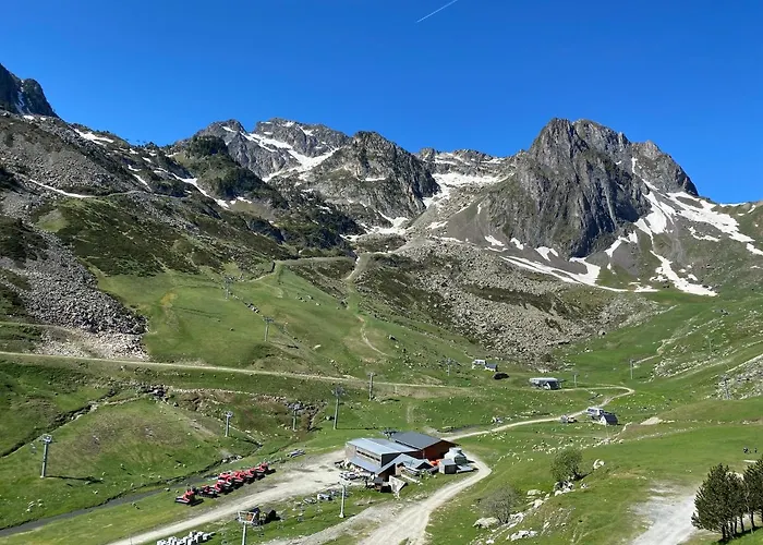 Blocation - - 2 Ch - 8 Pers - Place Parking Couvert - Menage En Suppl *